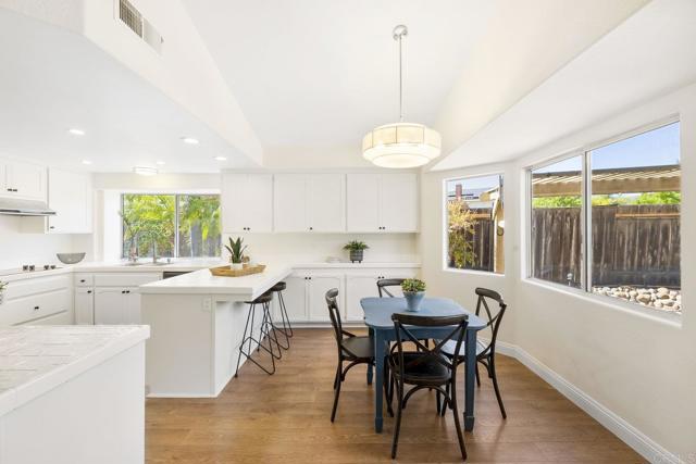 14001 Saddlewood Drive, Poway CA: https://media.crmls.org/mediaz/11e6b0f9-a71f-4513-a20d-853e1f861937.jpg