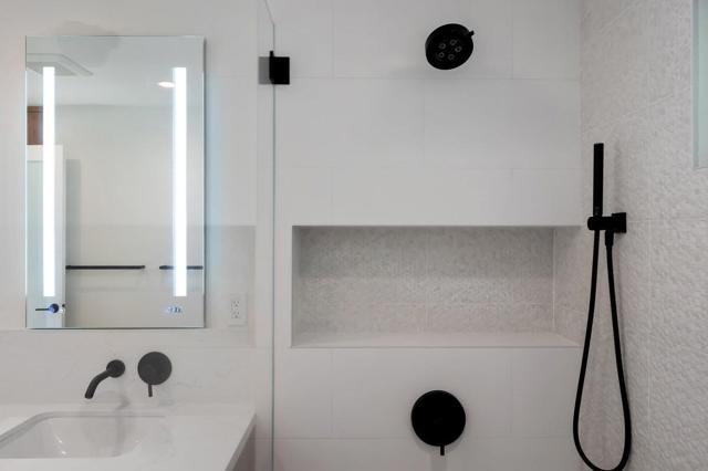 137 30th Avenue, San Mateo CA: https://media.crmls.org/mediaz/11e7e05f-2564-4979-b07e-a296115d1d25.jpg
