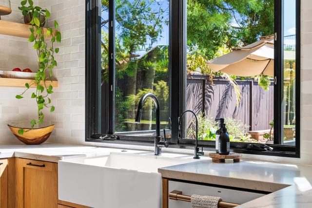 1413 Rivercrest Road, San Marcos CA: https://media.crmls.org/mediaz/11e87239-fd52-4343-aecd-e653e1a60b18.jpg