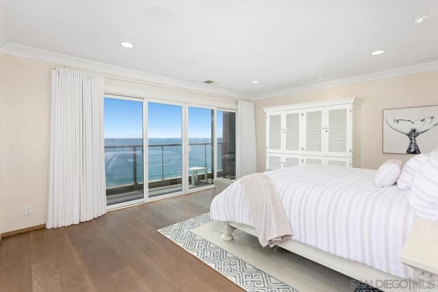 270 Surfview Ct, Del Mar CA: https://media.crmls.org/mediaz/11e88326-5ed2-4744-b666-eaa654e52905.jpg