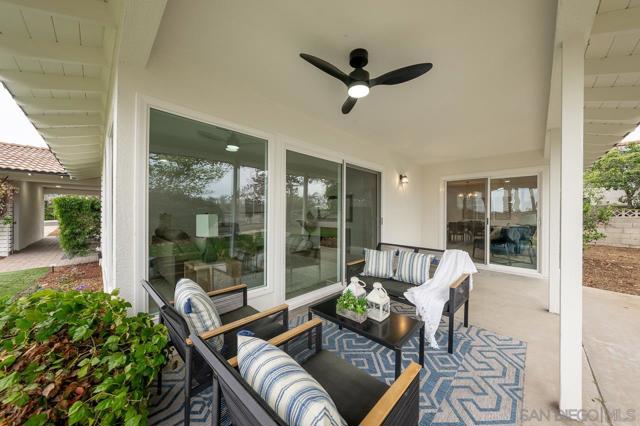 5435 Del Cerro Blvd, San Diego CA: https://media.crmls.org/mediaz/11ea35f4-bdc9-48ec-a760-5cd0040f66a4.jpg