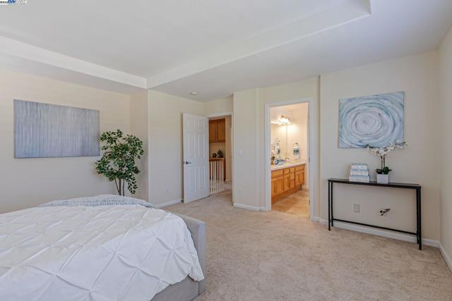 1657 Via Cortina, San Jose CA: https://media.crmls.org/mediaz/11ea79db-6917-4df5-9e47-c8ee61136722.jpg