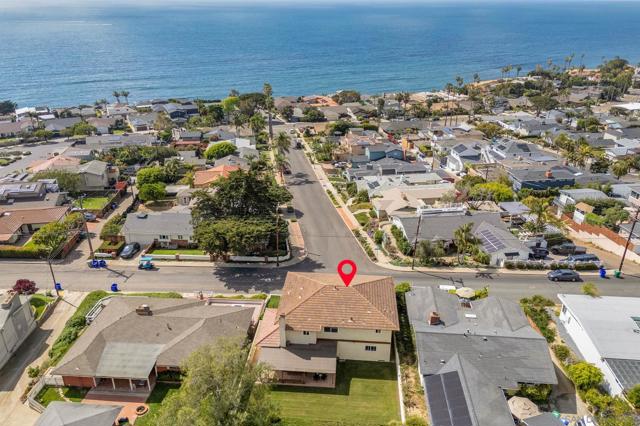 775 Cornish Dr., San Diego CA: https://media.crmls.org/mediaz/11eaef0d-edf7-42df-b24d-49bd989b3e06.jpg