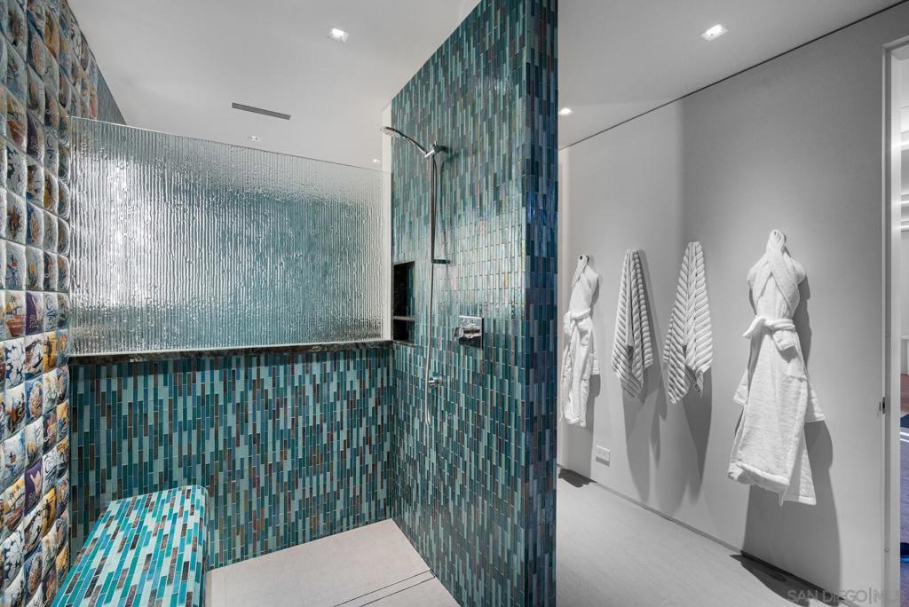 MLS #250032059SD image #28