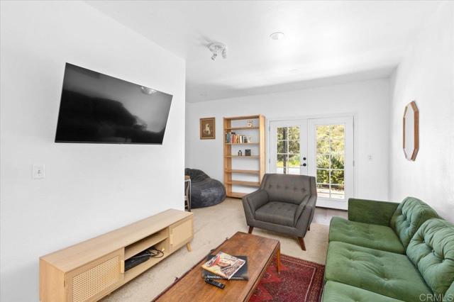 40707 Intrepid Rd, Hemet CA: https://media.crmls.org/mediaz/11ec4523-41cf-4646-bb07-5aacba983312.jpg