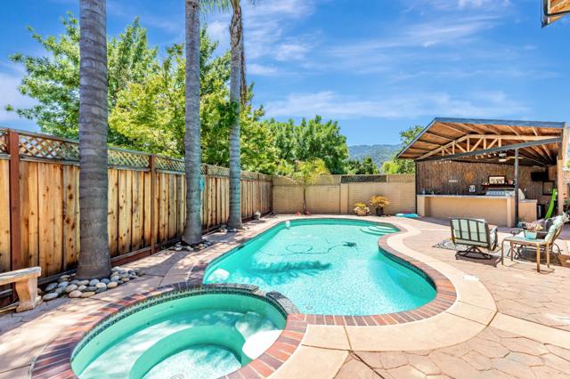 1298 Hersman Drive, Gilroy CA: https://media.crmls.org/mediaz/11ee6aed-a18a-4fa2-92f5-4c2a7396b22a.jpg