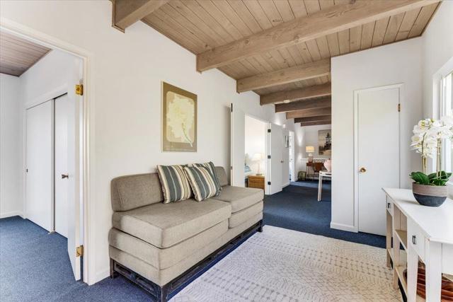 617 Beach Drive, Aptos CA: https://media.crmls.org/mediaz/11eeabf3-2a16-4146-989b-3c8b7124c657.jpg