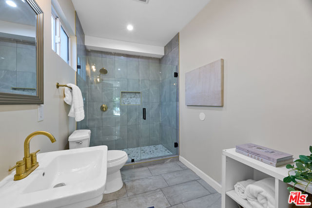 12209 Havelock Avenue photo 15