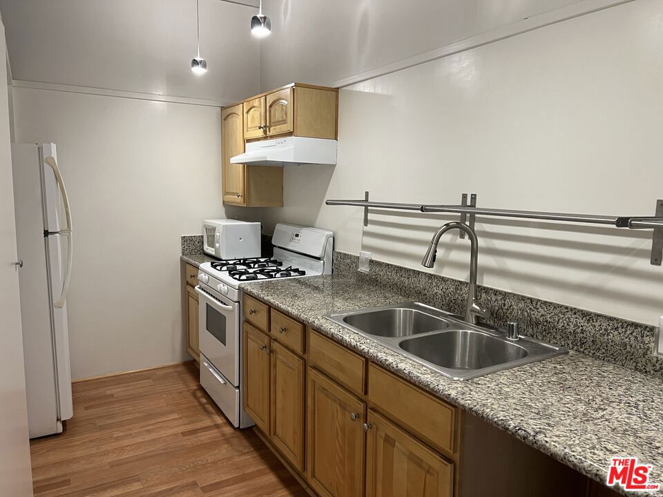11021 Missouri Avenue #11031-2