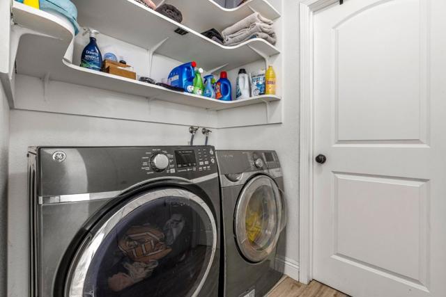 2906 Leotar Circle, Santa Cruz CA: https://media.crmls.org/mediaz/11f1201f-3832-4da3-9b0f-e2bbbf5cfebe.jpg