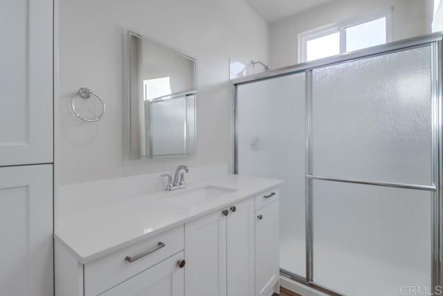 Image 33 of 75 For 5044 Guava Avenue