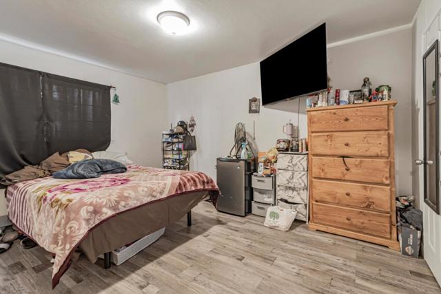 748 Clara Street, Oakland CA: https://media.crmls.org/mediaz/11f16917-9585-48a9-84c7-6c76d3ca9b82.jpg