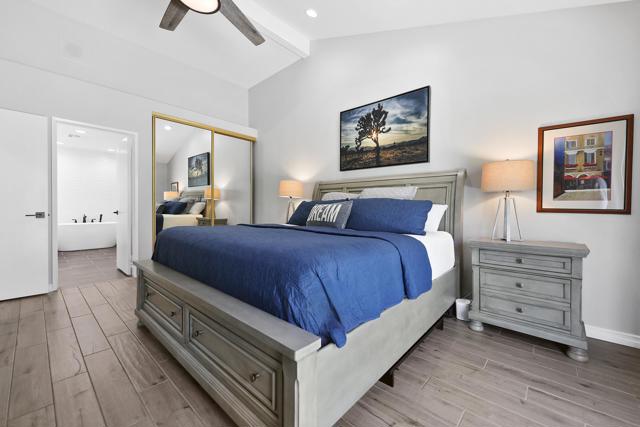 55280 Riviera, La Quinta CA: https://media.crmls.org/mediaz/11f18308-2923-43a2-b528-5ad9f2d84499.jpg