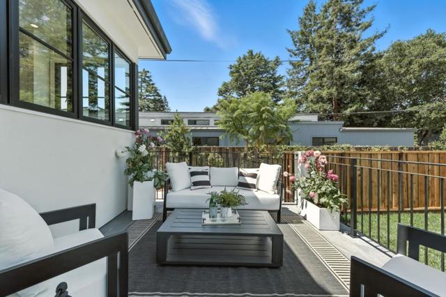 757 Homer Avenue, Palo Alto CA: https://media.crmls.org/mediaz/11f2109a-dc27-4616-a158-3a8b2d1a2e0f.jpg