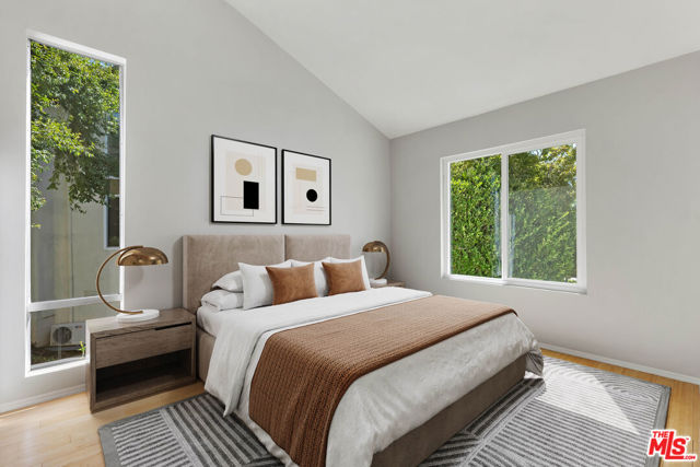 603 Racquet Club Lane, Thousand Oaks CA: https://media.crmls.org/mediaz/11f2e2bf-e0aa-4408-8498-3df1776a08f5.jpg