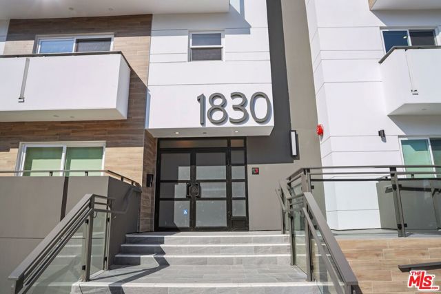 1830 Selby, Los Angeles CA: https://media.crmls.org/mediaz/11f318f8-b30c-49ff-bb0e-64d6e338d415.jpg