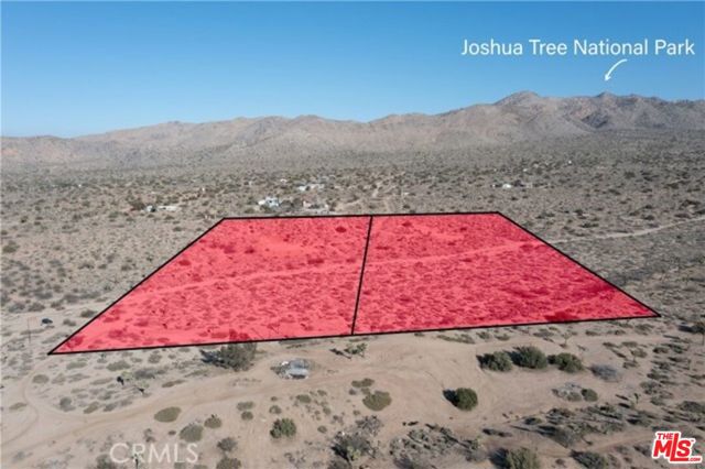 2 Indio Avenue, Yucca Valley CA: https://media.crmls.org/mediaz/11f31f18-9f7f-4ecf-a4a0-ee7d7d8d4904.jpg