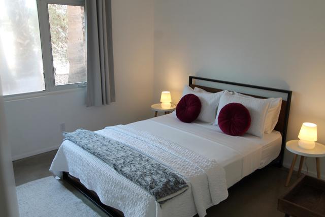 278 N Sunset Way, Palm Springs CA: https://media.crmls.org/mediaz/11f33106-fd67-4e29-8251-cf3d6d5b0e92.jpg