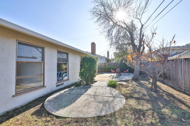 1617 Tartarian Way, San Jose CA: https://media.crmls.org/mediaz/11f3acae-22d9-43c1-8e55-1f81ee376bb8.jpg