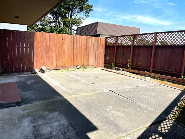 375 Shipley Avenue, Daly City CA: https://media.crmls.org/mediaz/11f3c837-fe72-4598-8da7-cecc9a0948bb.jpg
