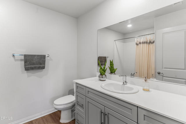 354 Solares Street, Camarillo CA: https://media.crmls.org/mediaz/11f5294d-8c8f-490d-9f9e-54cf9d7fc934.jpg