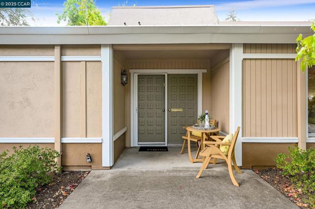 1129 Ptarmigan, Walnut Creek CA: https://media.crmls.org/mediaz/11f54cc7-0f57-4993-b578-4b5c798e5526.jpg