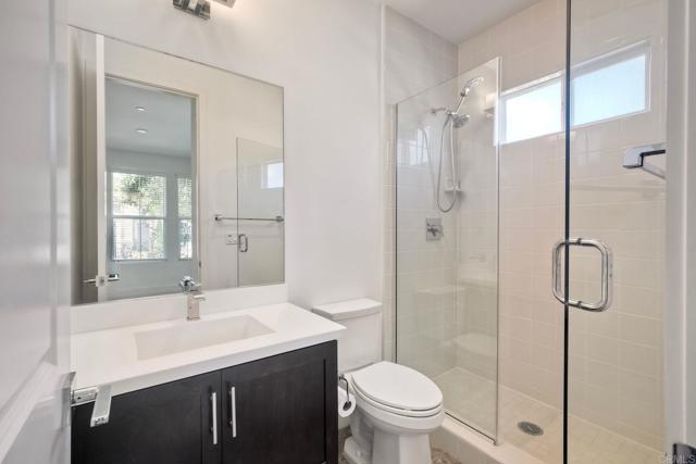 Detail Gallery Image 12 of 29 For 888 Channel Island Dr, Encinitas,  CA 92024 - 5 Beds | 4/1 Baths
