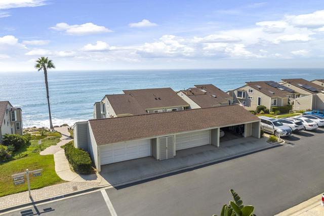 1744 Tattenham Road, Encinitas CA: https://media.crmls.org/mediaz/11f68356-fcca-4b37-95fb-fe977f9e6e33.jpg