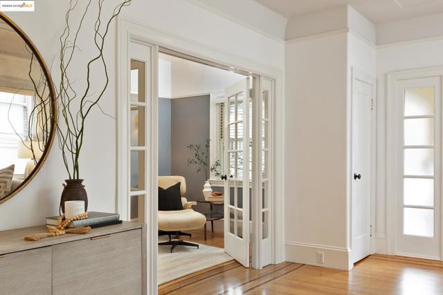 479 41st St, Oakland CA: https://media.crmls.org/mediaz/11f6b363-fb1d-4d9f-a936-242f85adc8da.jpg