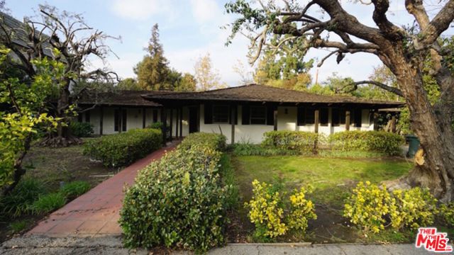 3085 LOMBARDY Road, Pasadena, California 91107, 4 Bedrooms Bedrooms, ,3 BathroomsBathrooms,Residential,For Rent,LOMBARDY,22154433