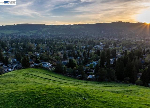 Image 59 of 60 For 976 Richard Ln