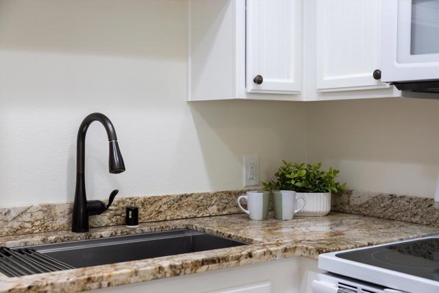 Detail Gallery Image 8 of 43 For 1616 Circa Del Lago #C103,  San Marcos,  CA 92078 - 2 Beds | 1/1 Baths