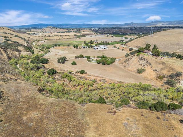 0 Southside Road, Hollister CA: https://media.crmls.org/mediaz/11f9877e-9604-4206-a278-612709db8fa1.jpg