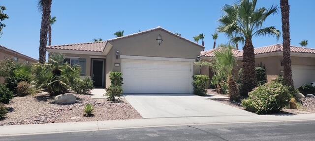 81613 Avendia De Musica, Indio CA: https://media.crmls.org/mediaz/11f9ee25-ac34-40ef-8298-f5fad9e96fc0.jpg