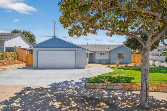 400 Dayloma Avenue, Ventura CA: https://media.crmls.org/mediaz/11fa1d0b-e589-4b3e-a897-cfd0f25d0c34.jpg