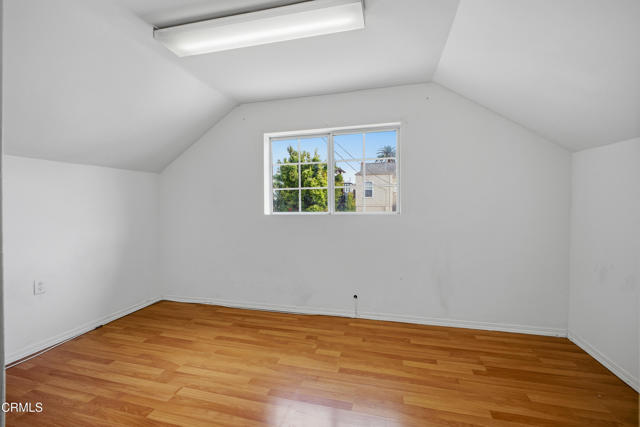 Detail Gallery Image 38 of 42 For 1032 S Westlake Ave, Los Angeles,  CA 90006 - – Beds | – Baths