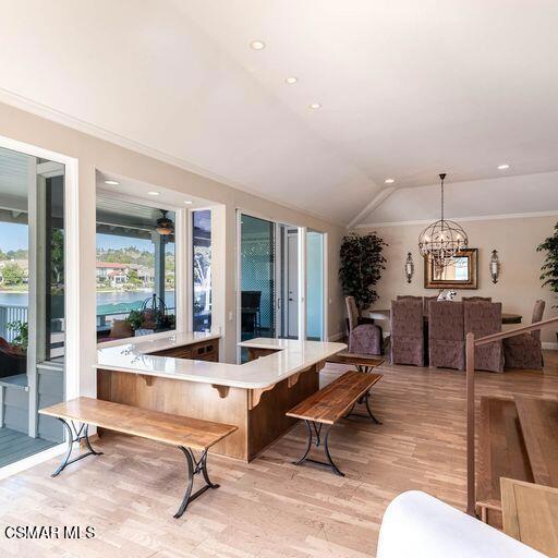 32146 Oakshore Drive, Westlake Village CA: https://media.crmls.org/mediaz/11fbdd30-9a49-4c33-a2e3-3d1714bdb03a.jpg