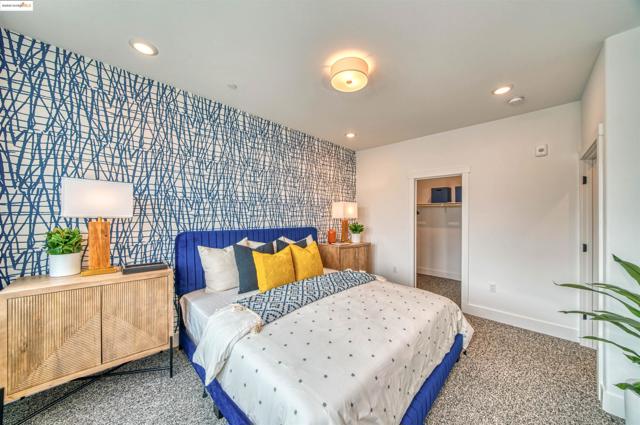 28973 Parkwood Lane, Hayward CA: https://media.crmls.org/mediaz/11fc4011-1293-407d-ab24-5892e91b7bf5.jpg