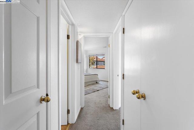 21103 Gary Dr, Hayward CA: https://media.crmls.org/mediaz/11fcfc41-a119-4bc9-ab3d-a96c4d84a4e3.jpg