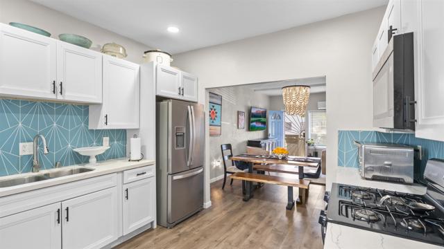 Detail Gallery Image 7 of 32 For 5 Hensley St, San Diego,  CA 92102 - – Beds | – Baths