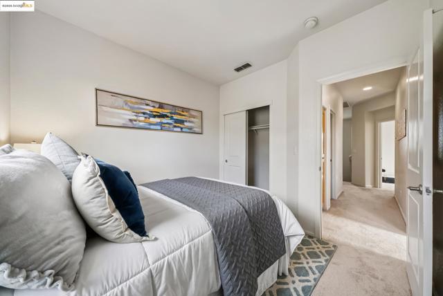 1861 Parkside Dr, Concord CA: https://media.crmls.org/mediaz/11fd5e06-a6f0-4e0b-a321-1ecf958a524d.jpg