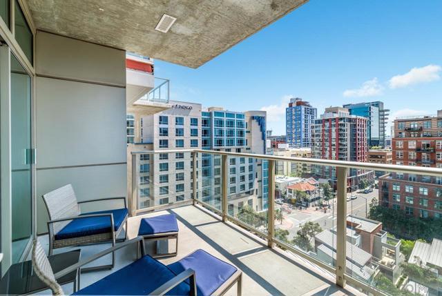 800 The Mark Ln, San Diego, California 92101, 1 Bedroom Bedrooms, ,1 BathroomBathrooms,Condominium,For Sale,The Mark Ln,250020963SD