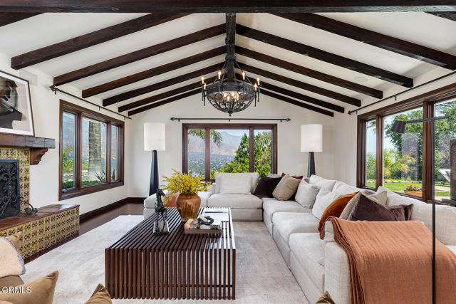 Detail Gallery Image 23 of 73 For 420 Inverness Dr, La Canada Flintridge,  CA 91011 - 6 Beds | 5/1 Baths