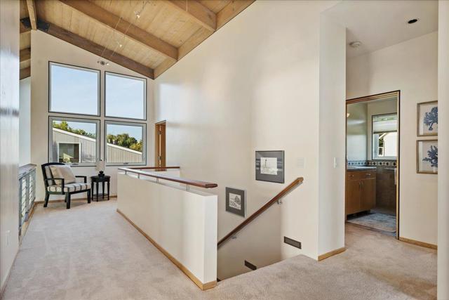405 Heather Point Lane, Watsonville CA: https://media.crmls.org/mediaz/11fe9f67-58f1-416c-89a5-85b811de4626.jpg