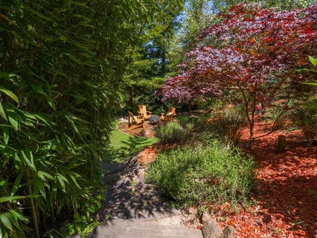609 Encino Drive, Aptos CA: https://media.crmls.org/mediaz/11ff2cb6-0369-4cba-98a3-68aea7bd479b.jpg