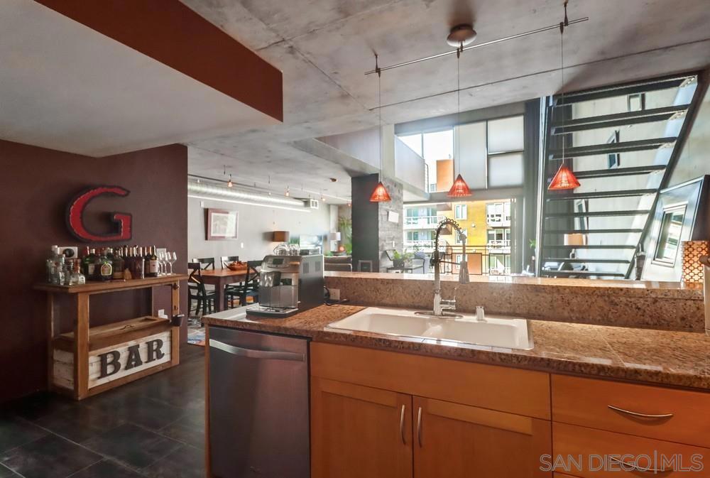 MLS #250036979SD image #21