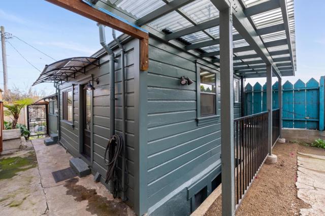 360 Bradford Street, San Francisco CA: https://media.crmls.org/mediaz/1202e932-d12a-44a9-aae3-7f68ab16e7e5.jpg