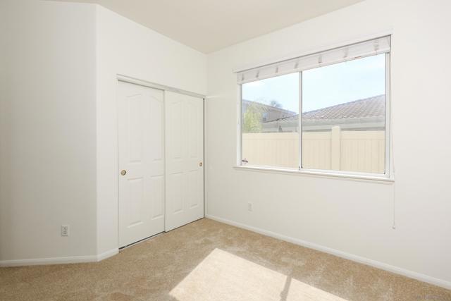 641 Serrano Ln, Chula Vista CA: https://media.crmls.org/mediaz/120455cf-0494-4b76-a8ec-66f157dec32c.jpg