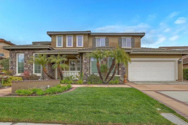 Detail Gallery Image 1 of 1 For 118 Double Eagle, Escondido,  CA 92026 - 4 Beds | 3/1 Baths