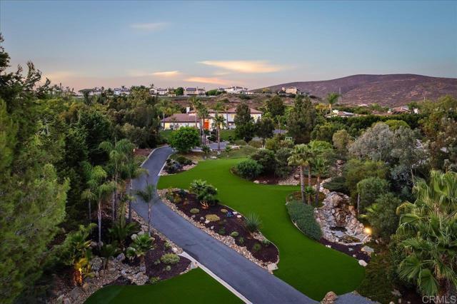 Detail Gallery Image 2 of 58 For 3805 Dusty Trail, Encinitas,  CA 92024 - 6 Beds | 4/1 Baths